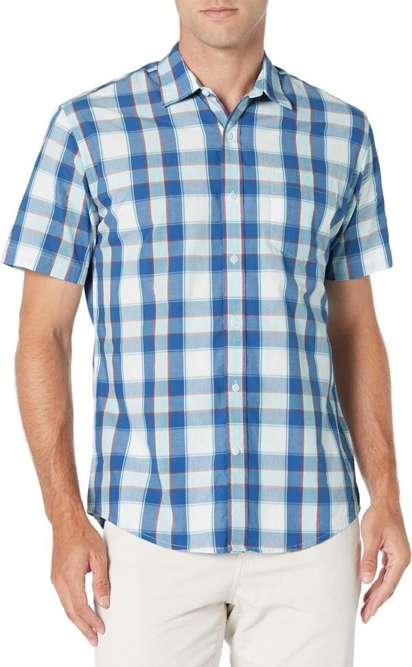 Amazon Essentials Men's Regular-Fit Short-Sleeve Poplin... - Image 3