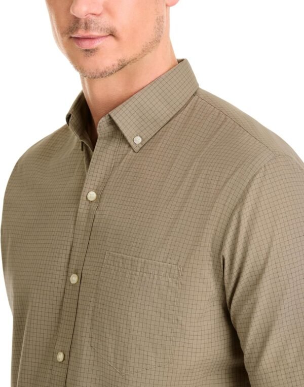 Van Heusen Men's Wrinkle Free Short Sleeve Button Down ... - Image 6