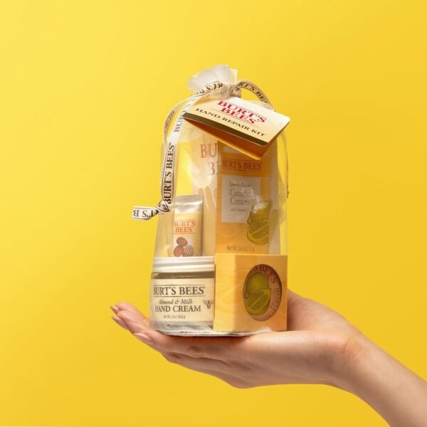 Burt's Bees Items Concepts - Hand Restore Set, 3 Hand Cream... - Image 4